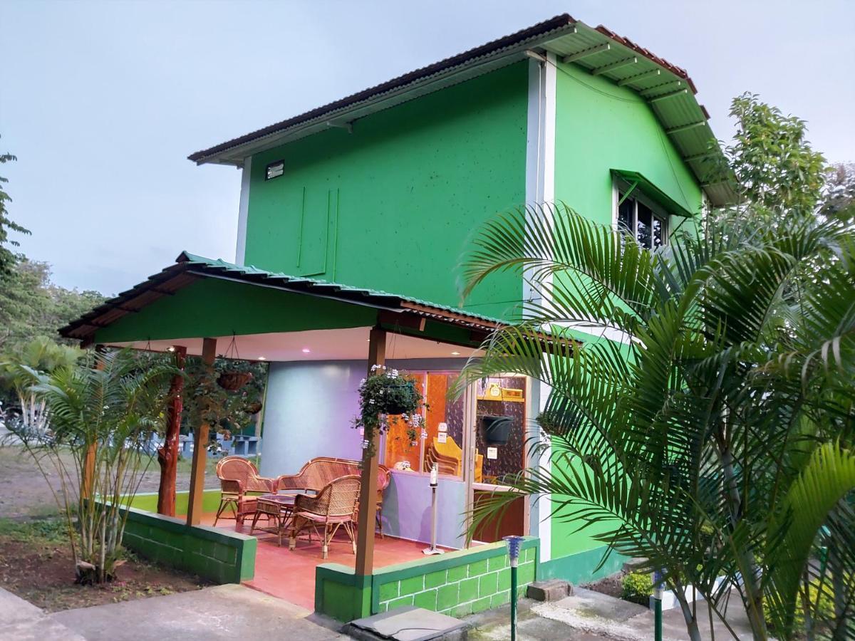 The Midway Jungle Resort Masinagudi Exteriör bild