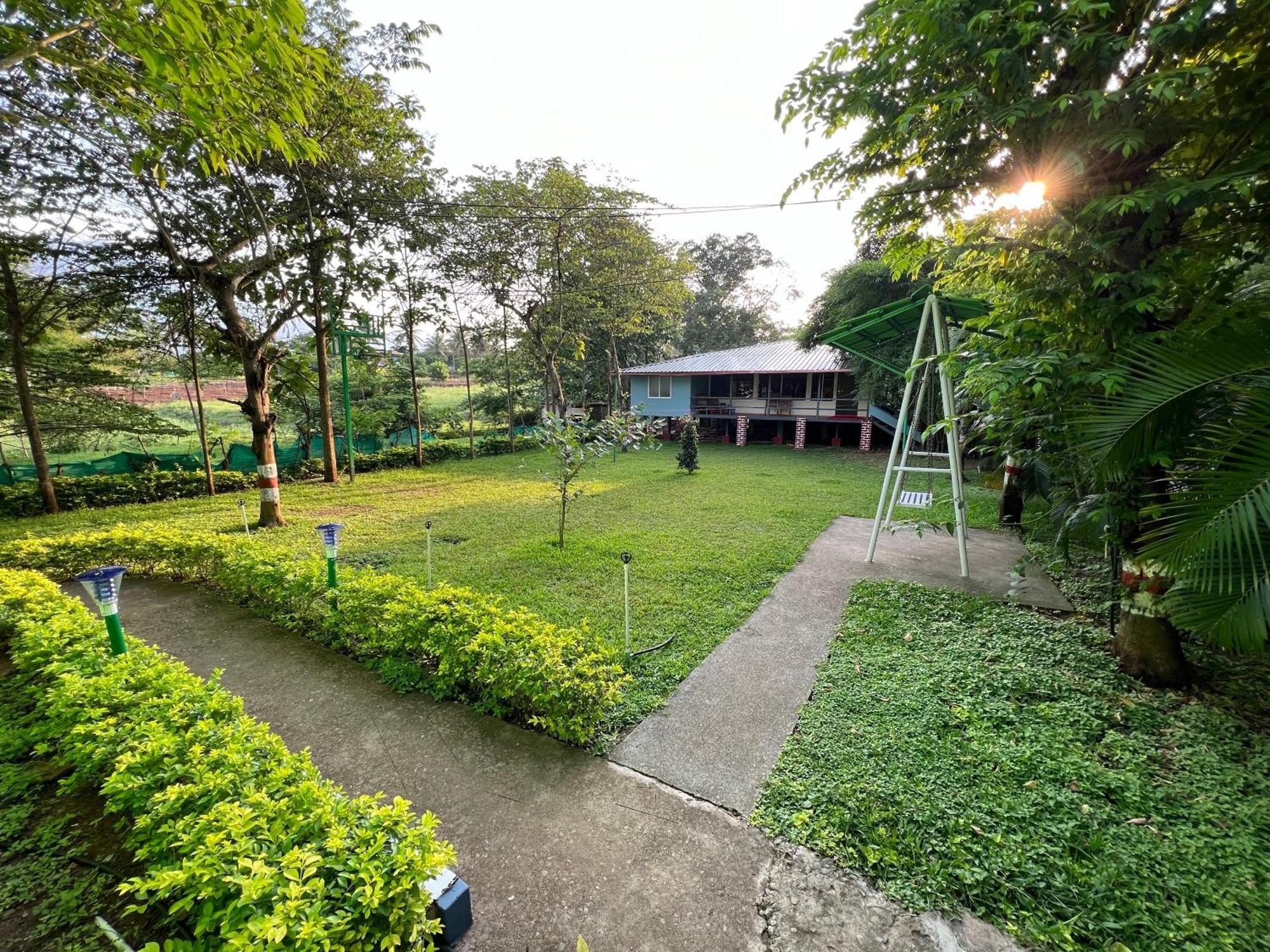 The Midway Jungle Resort Masinagudi Exteriör bild